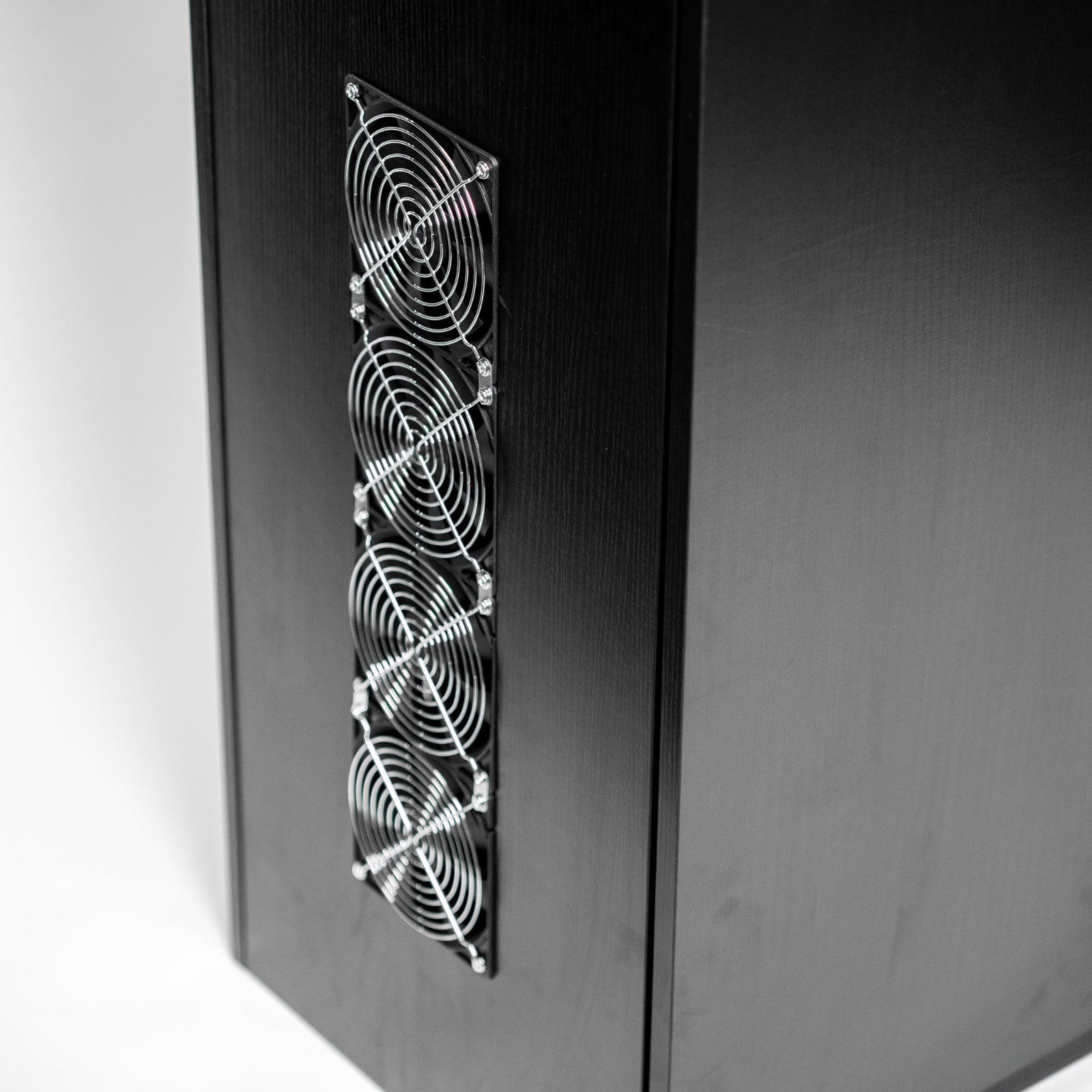 Golfbays Golf Simulator PC Cabinet