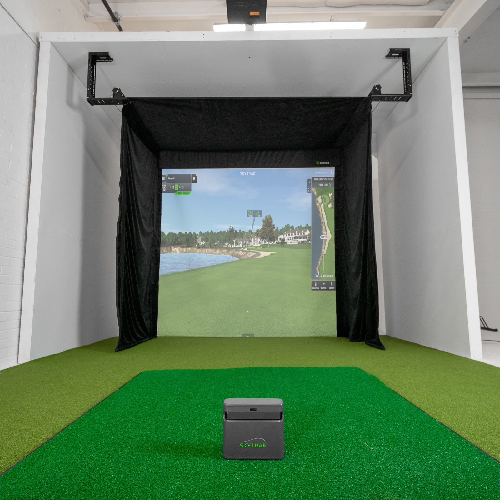 Skytrak ST MAX Retractable Simbox Home Golf Simulator Package