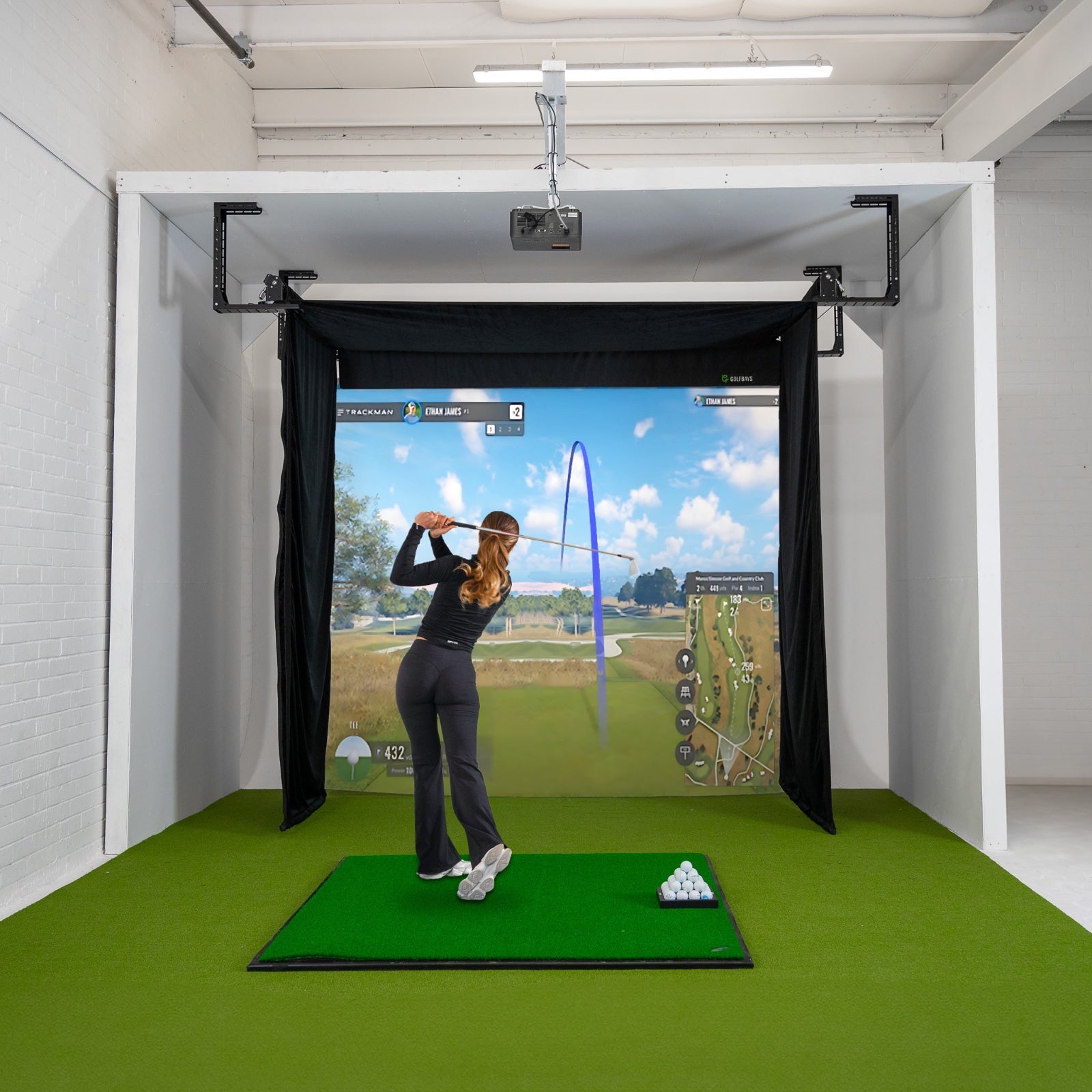 Golfbays Retractable Simbox Golf Simulator Enclosure - W 2.6m x H 3m x D 1.2m
